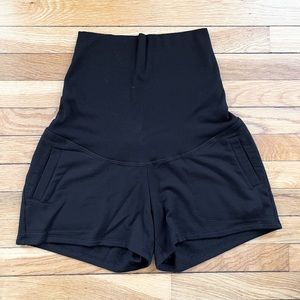 Beyond Yoga Maternity Foldover Shorts Size Small